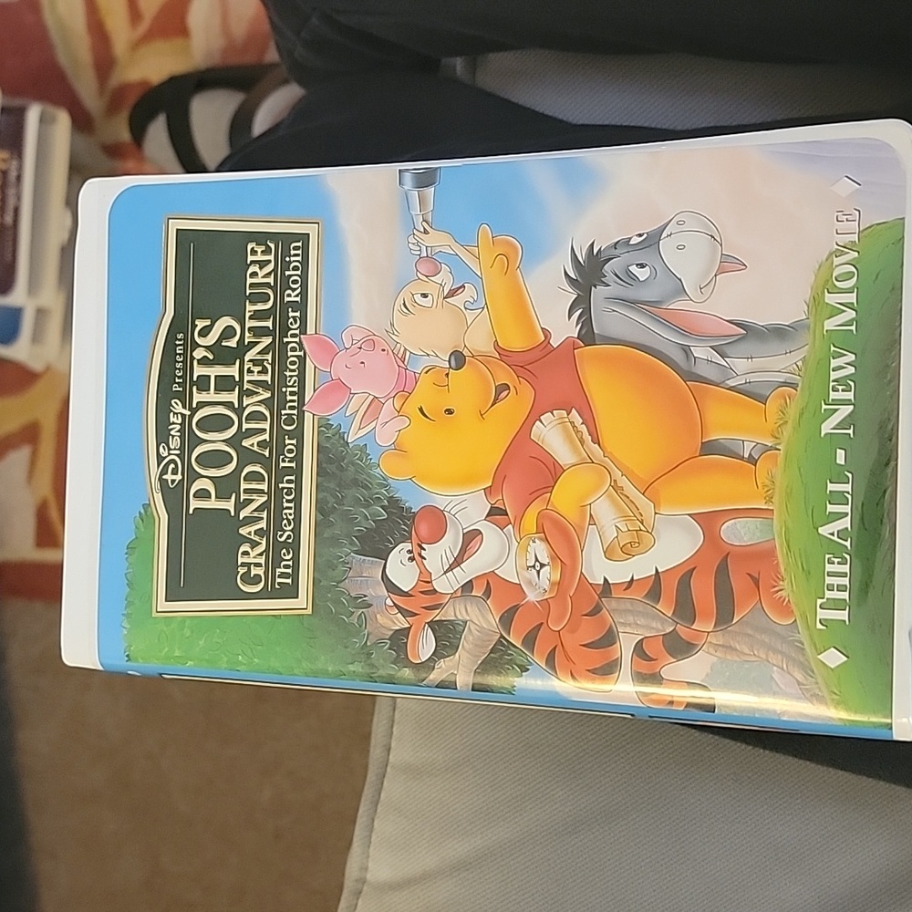 Pooh's Grand Adventure: The Search for Christopher Robin on VHS